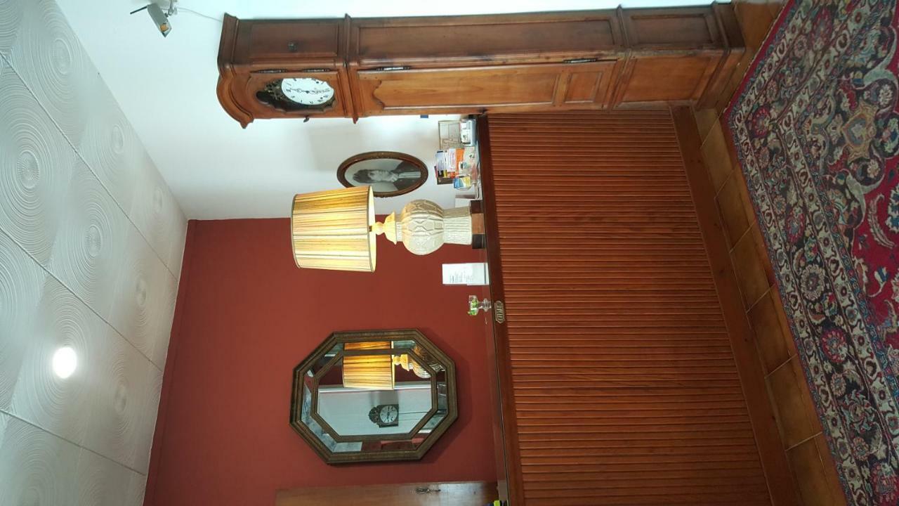 Hostal Residencia Catalina Palamos Exterior photo